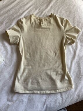 SKIMS Short Sleeve Tee in Bone